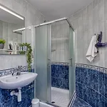 Apartament Island Mihaela