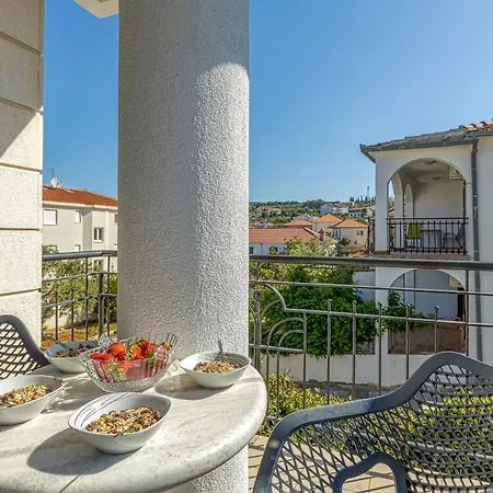 公寓 Island Mihaela