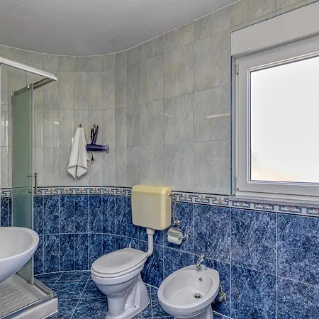 Apartman Island Mihaela *