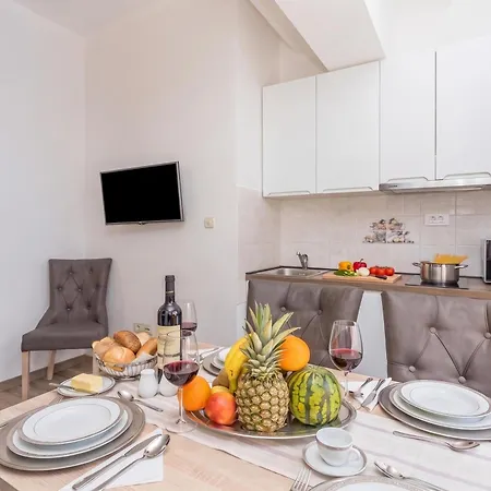 Apartmán Island Mihaela Okrug Gornji
