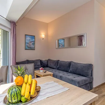 Island Mihaela Apartmán