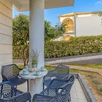 Apartment Island Mihaela Okrug Gornji