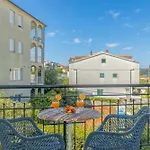 Island Mihaela Apartment Okrug Gornji