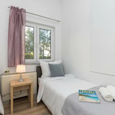 Appartement Island Mihaela