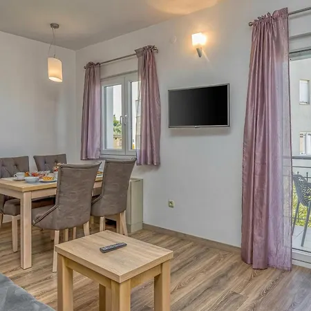 Island Mihaela Appartement Okrug Gornji